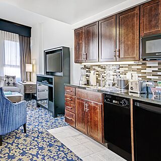 Wyndham Canterbury at San Francisco — Sample Kitchenette