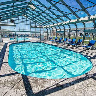 Edgewater Beach Resort — Pool