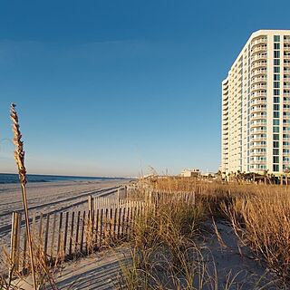 Club Wyndham Towers on the Grove &mdash; Exterior