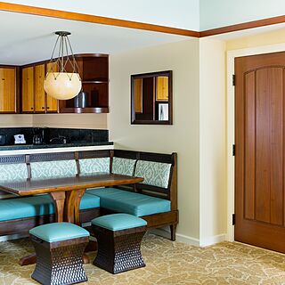 Aulani, a Disney Resort & Spa &mdash; Sample Dining Area