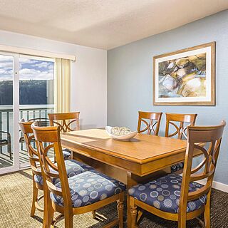 WorldMark Discovery Bay — Sample Dining Area