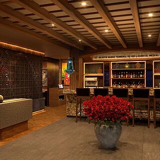 Royal Uno — Bar