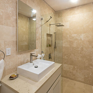 Beach Houses by The Crane &mdash; Sample Bathroom