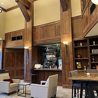 Grand Lodge on Peak 7 — Lobby Bar