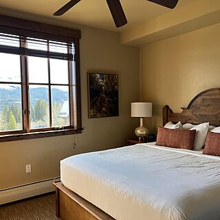 Grand Lodge on Peak 7 — Sample Bedroom