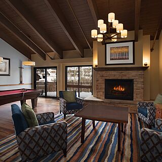 Marriott's StreamSide at Vail - Birch, Douglas, and Evergreen &mdash; Lounge With Fireplace and Pool Table