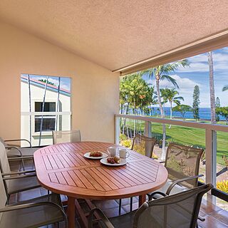 Kona Coast Resort — Sample Balcony
