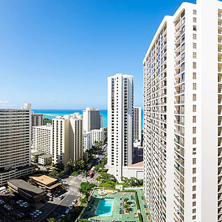 Hawaiian Sun Holidays — Exterior