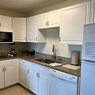 Riviera Beach and Shores Resort — Sample Kitchen