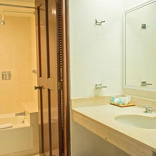 All Ritmo Cancun Resort & Water Park — Sample Bathroom
