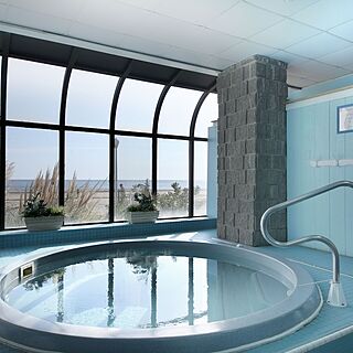 Barclay Towers &mdash; Hot Tub
