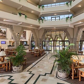 Paradise Village Beach Resort & Spa — Lobby