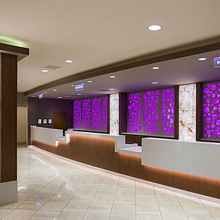 Polo Towers &mdash; Lobby