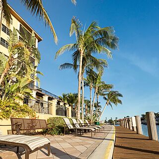 Holiday Inn Club Vacations Marco Island - Sunset Cove Resort — Grounds