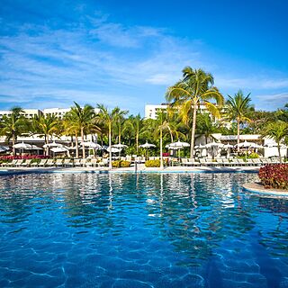 The Grand Bliss at Vidanta Nuevo Vallarta — Pool