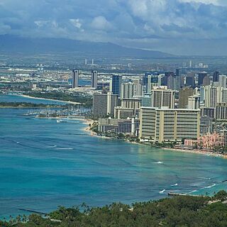 Waikiki Marina Resort at the Ilikai — Exterior