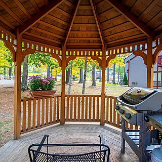 Attitash Mountain Village — Gazebo