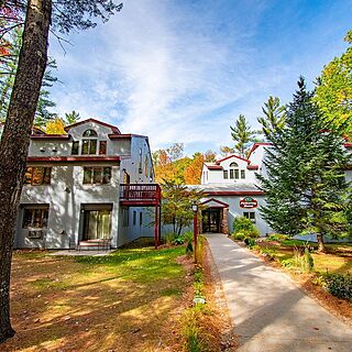 Attitash Mountain Village &mdash; Exterior