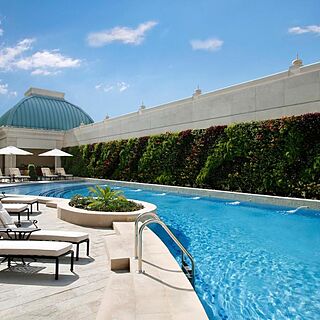 Habtoor Palace Dubai — Pool
