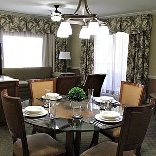 Cypress Pointe Resort — Sample Dining Area
