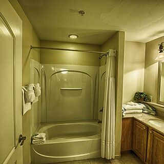 Blue Heron Beach Resort — Sample Bathroom