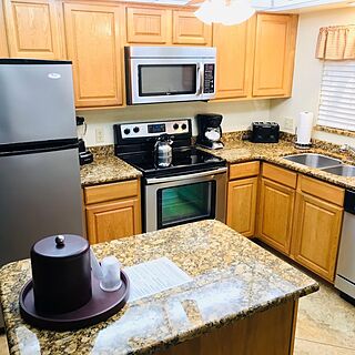 Club Sevilla — Sample Kitchen