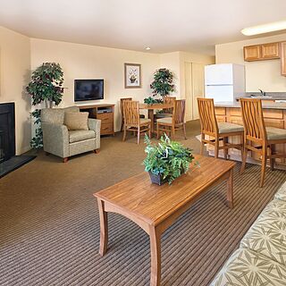WorldMark SurfSide Inn — Sample Living Area