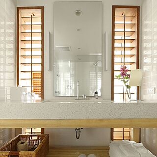 The Modern Honolulu — Sample Bathroom