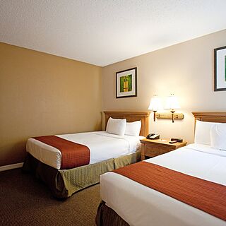 Legacy Vacation Club Orlando - Oaks — Sample Bedroom