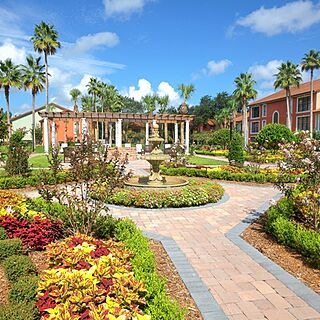 Legacy Vacation Club Orlando - Spas — Courtyard