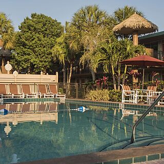 Orbit One Vacation Villas — Pool