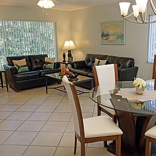 Florida Vacation Villas — Sample Living Area