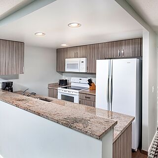 WorldMark Victoria Resort — Sample Kitchen