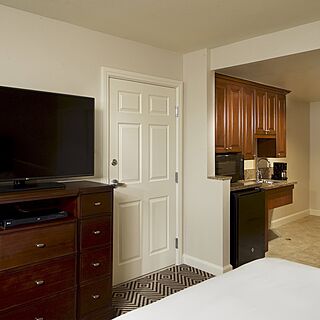 Hilton Grand Vacations on Paradise — Sample Bedroom