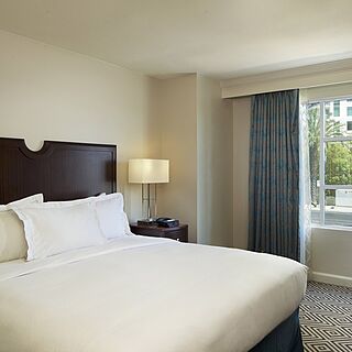 Hilton Grand Vacations on Paradise &mdash; Sample Bedroom