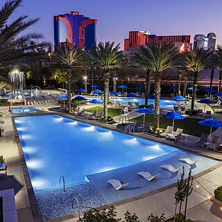 Club Wyndham Desert Blue — Pool