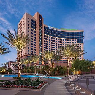 Club Wyndham Desert Blue — Exterior