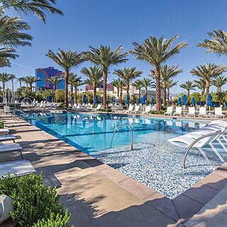 Club Wyndham Desert Blue — Pool