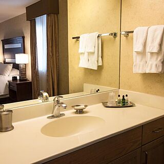The Carriage House — Sample Bathroom