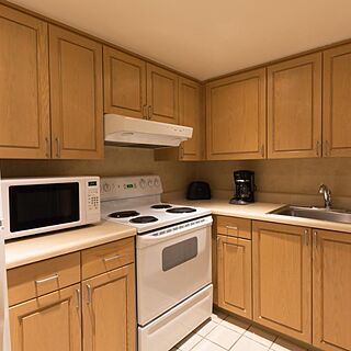 The Carriage House — Sample Kitchen