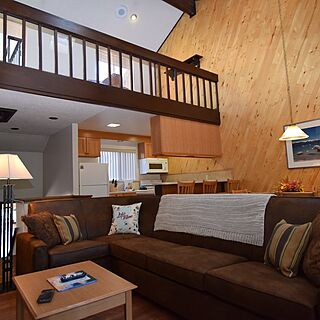 Club Tahoe Resort — Sample Living Area