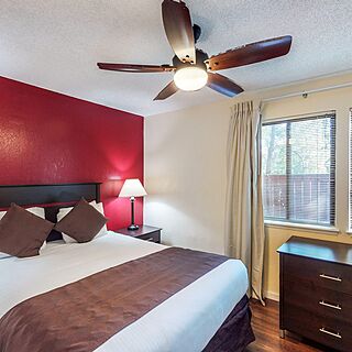 North Lake Lodges & Villas — Sample Bedroom