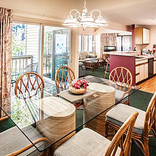 Sandcastle Cove — Sample Dining Area