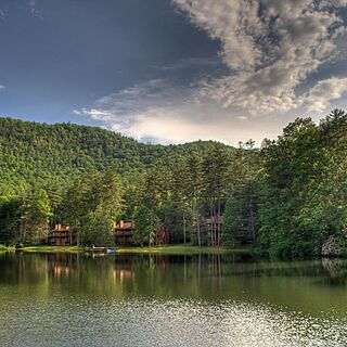 Foxhunt at Sapphire Valley &mdash; Exterior