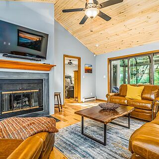 Mossy Creek on Sugar Mountain — Sample Living Area