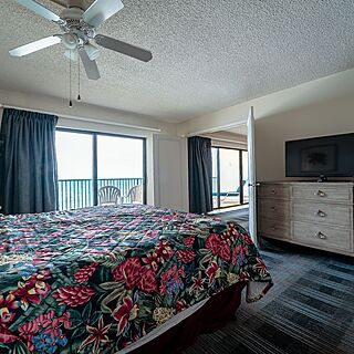 Las Olas Beach Club — Sample Bedroom