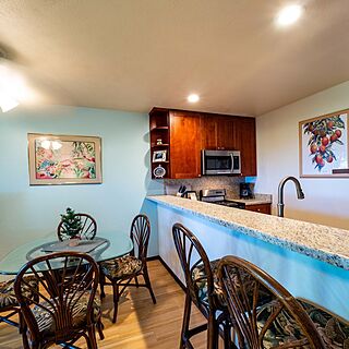 Kapulanikai Vacation Suites — Sample Dining Area