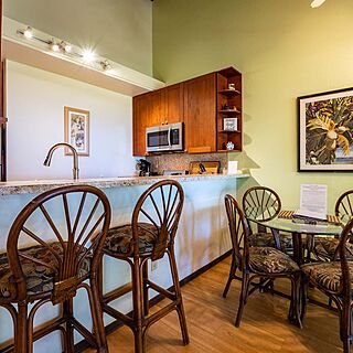 Kapulanikai Vacation Suites — Sample Dining Area