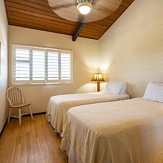 Kapulanikai Vacation Suites — Sample Bedroom