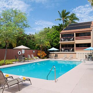 Kona Billfisher Resort — Pool